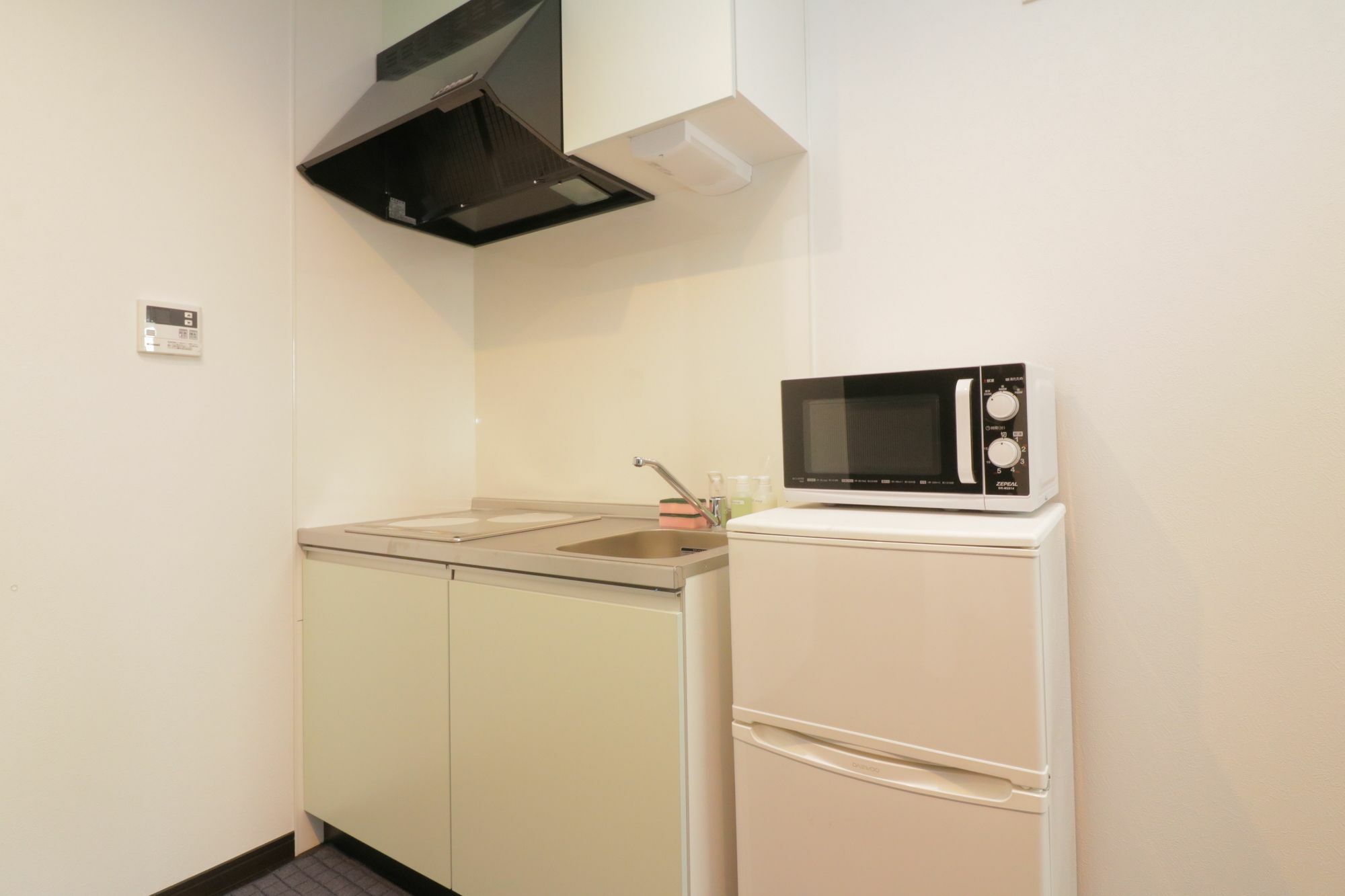 Hg Cozy Hotel No 12 京橋駅前 Osaka Exterior photo